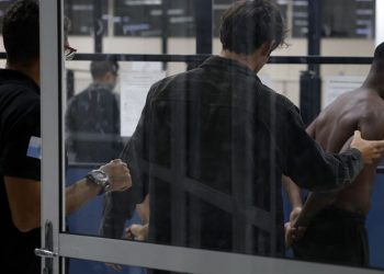 Ministros vão ao Rio para reunião de emergência com governador