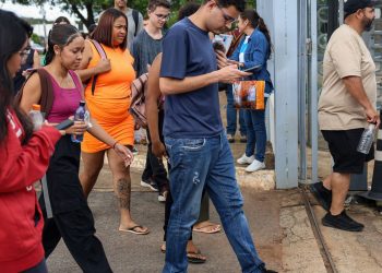 Enem 2025: portões são fechados em todo o Brasil