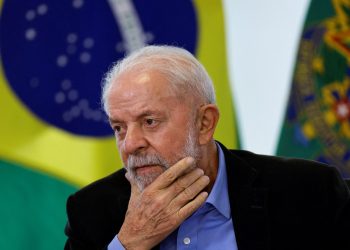 Lula assina decreto de indulto de Natal de 2025 que exclui presos do 8 de janeiro e Bolsonaro