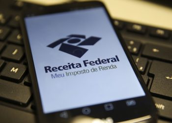 Receita Federal alerta contribuintes para golpe com sites falsos