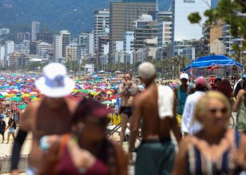Com 40°C, Rio tem 450 atendimentos de saúde por dia por causa do calor