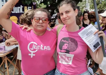Mulheres protestam no Rio e pedem maior presença do Estado