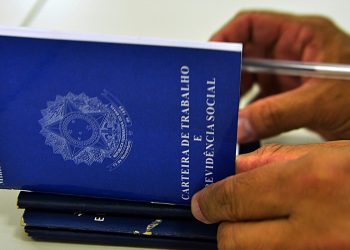 Doenças afastaram 4,1 milhões de trabalhadores de suas funções em 2025