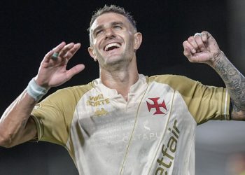 Especulado no Coritiba, artilheiro da Série A entra na mira do exterior