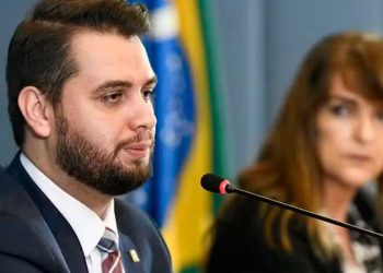 STF mantém prisão de Filipe Martins após audiência de custódia