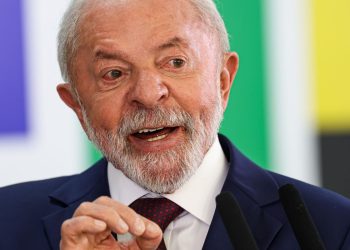 Lula sanciona Orçamento com veto a reajuste do Fundo Partidário