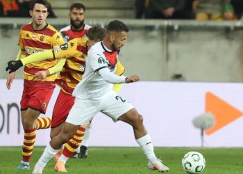 Campeão com o Internacional, paranaense ajuda clube pequeno a fazer história na Europa