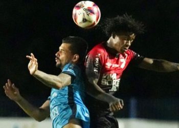 Athletico vê defesa em pane e sofre virada no Paranaense