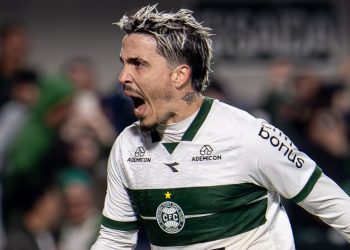 Coritiba aposta alto em reforços veteranos para o Brasileirão 2026