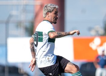 Coritiba terá desfalque importante e dúvidas contra a Chapecoense