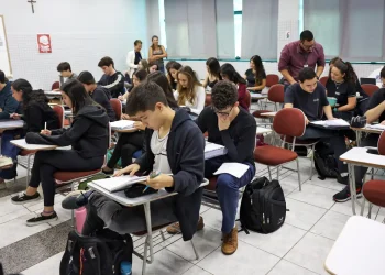 Convocação da lista de espera do Fies no 2º semestre termina na quinta
