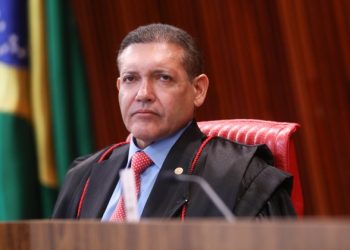 TSE DEFINE REGRAS PARA DEEPFAKES NAS ELEIÇÕES 2026 E ABRE NOVA DISPUTA SOBRE PROPAGANDA ELEITORAL.