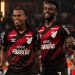 Athletico provoca Coritiba por goleada histórica e ironiza gramado do Couto Pereira