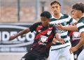 Athletico bate o Sporting e carimba vaga nas semis do Mundial de Clubes Juvenil
