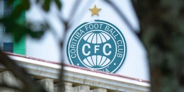 Coritiba promove mudança em cargo estratégico da SAF