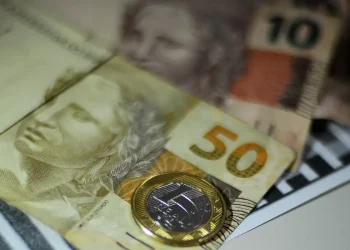 IBC-BR recua 0,2% em julho; resultado representa alta de 1% em um ano