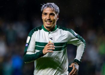 Pelo Coritiba, Josué se aproxima de bater recorde histórico no Brasileirão