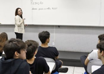 Mais de 625 mil pessoas fazem a Prova Nacional Docente neste domingo