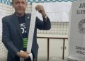 ELEIÇÕES 2026: PRESIDENTE DO TSE VOTA EM BRASÍLIA E DIZ ESPERAR ELEIÇÃO DENTRO DA NORMALIDADE