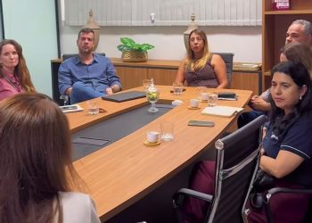 Prefeita de SJB inicia movimento para fortalecer educação do município