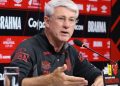 Após falhas, Mycael recebe recado de Odair sobre futuro no Athletico