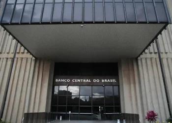TCU aprova contas do BC de 2025 após desvincular processo do Master