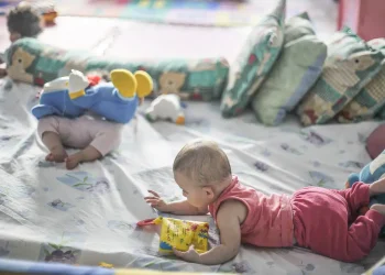 Quedas: mais de 330 mil crianças foram internadas no Brasil em 10 anos