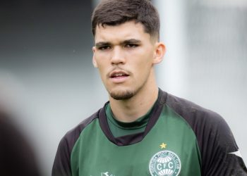 Coritiba encara Atlético-MG embalado, mas defende marca na Arena MRV