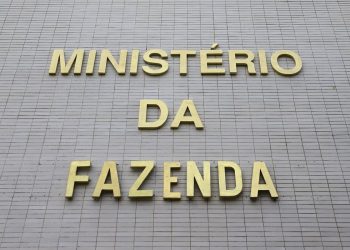 Contas do governo têm superávit de R$ 4,8 bilhões em setembro