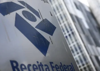 Restituições do IR batem recorde e chegam a R$ 41 bilhões em 2026
