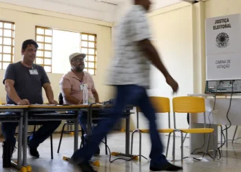 Candidatos de Campos vão às urnas neste domingo; acompanhe a votação