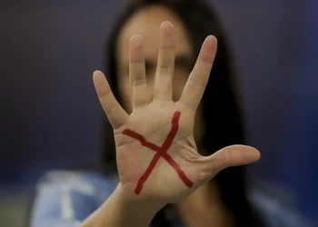 Operação prende mais de 57 mil acusados de violência contra mulheres