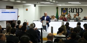 Maior leilão do pré-sal termina com sete dos 13 blocos arrematados